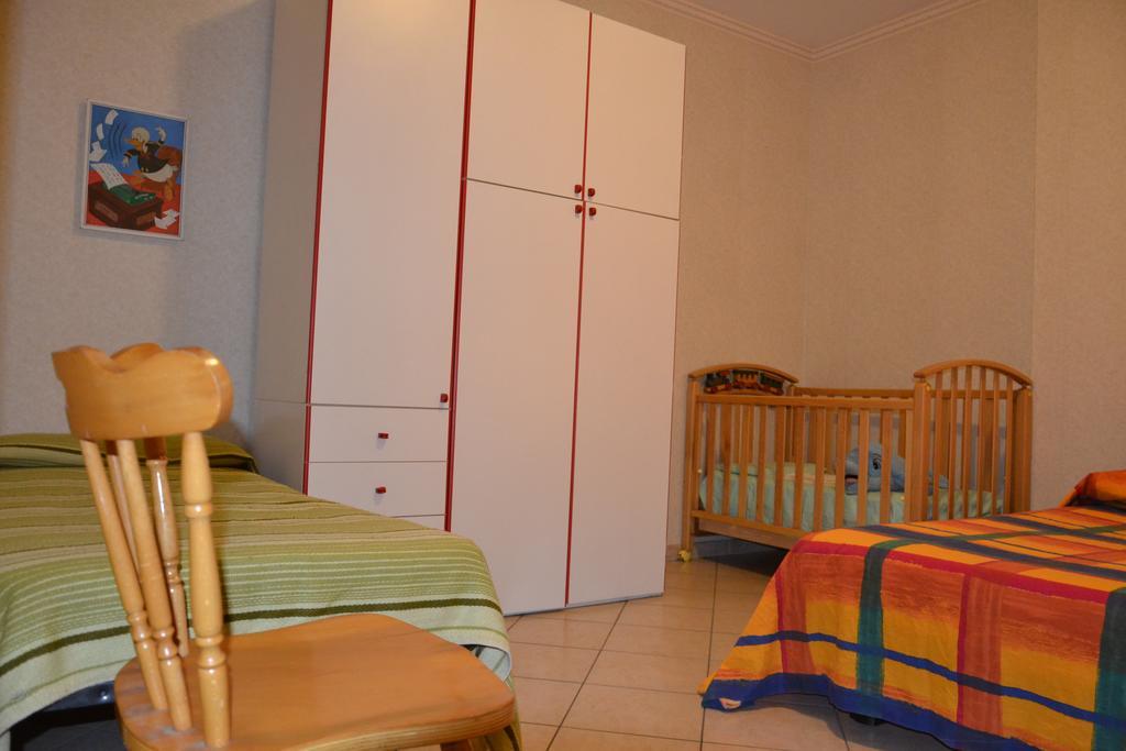 Low Cost La Meridiana Hotel Zafferana Etnea Room photo